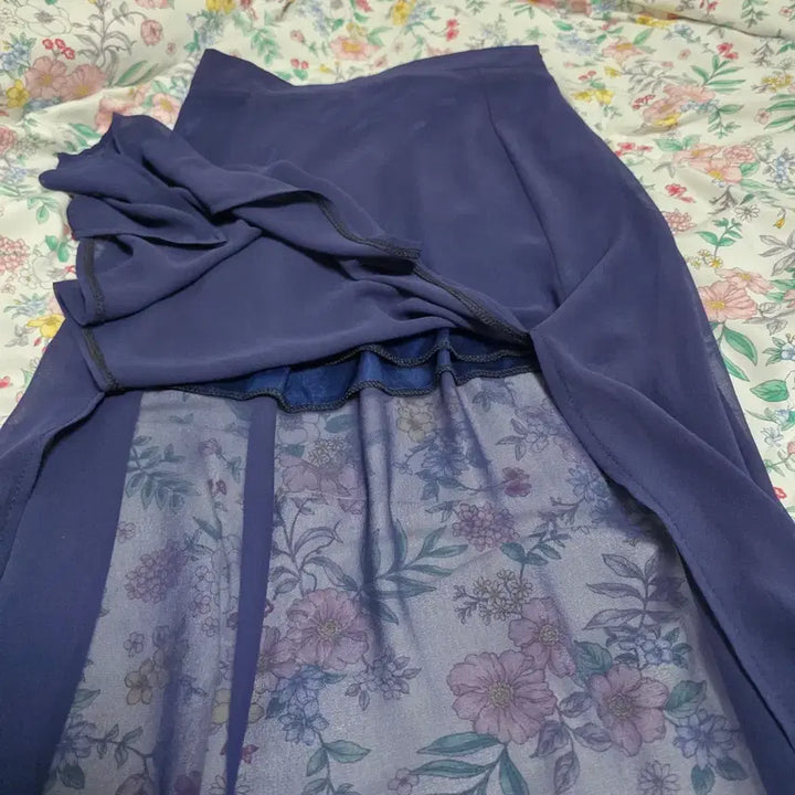 [BUNJANG] Vintage Layered Navy Slit Long Skirt / 빈티지)발레코어 시스루 레이어드 네이비 로맨틱 트임 롱스커트