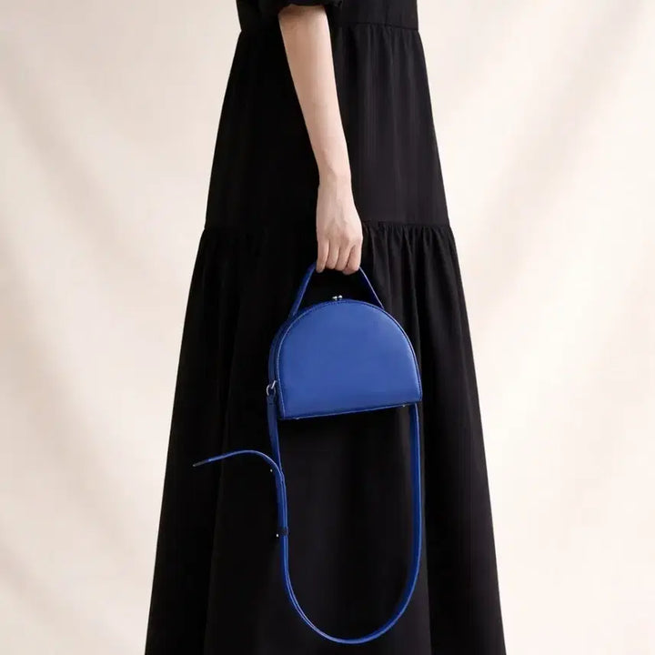 [BUNJANG] Fennec Half Moon Frame Bag Crossbody / 페넥 하프문 프레임백