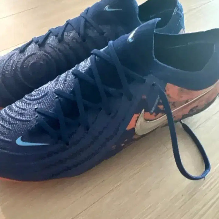 [BUNJANG] Nike Phantom GX 2 Erling Haaland FG Soccer Cleats / 나이키 팬텀 gx 2 엘링 홀란 fg 275