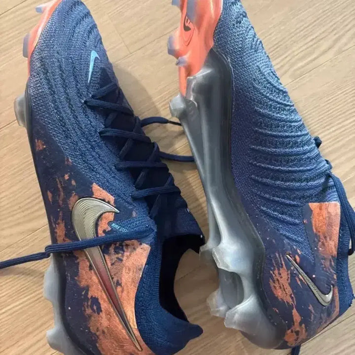 [BUNJANG] Nike Phantom GX 2 Erling Haaland FG Soccer Cleats / 나이키 팬텀 gx 2 엘링 홀란 fg 275