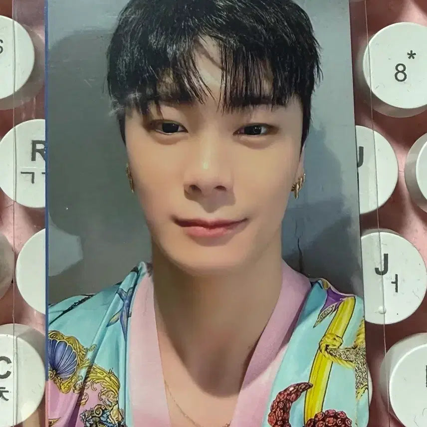 [BUNJANG] Astro Moonbin Photocard / 아스트로 문빈 포토카드 판매합니다