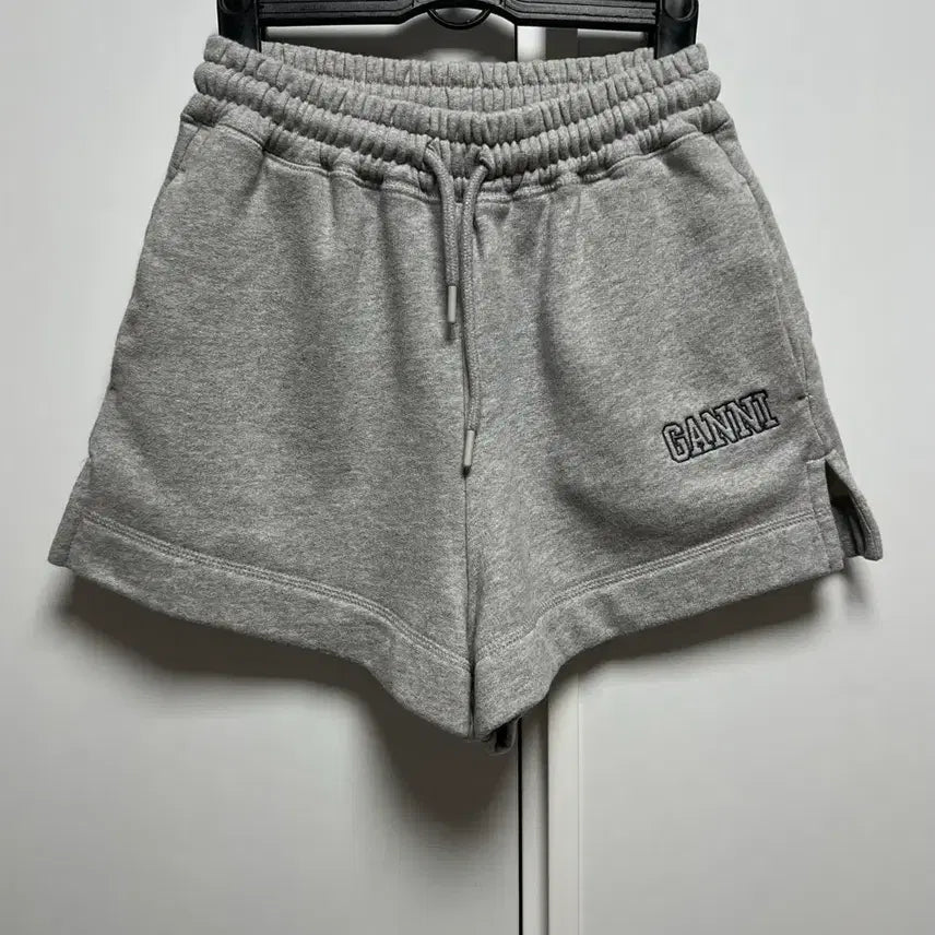 [BUNJANG] Ganni Sweat Shorts / ganni 가니 스웻쇼츠 반바지 쇼츠 바지