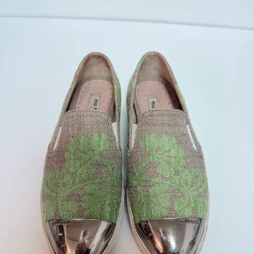 [BUNJANG] MIU MIU Floral Canvas Slip-on Sneakers / MIU MIU 미우미우 플로럴 캔버스 슬립온 스니커즈 36.5(230)