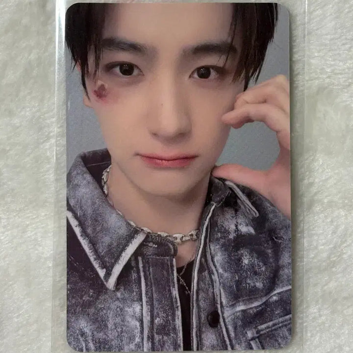 [BUNJANG] The Boyz Hyunee Trigger Mini Record Mung Mung Heart Ver POB / 더보이즈 현재 트리거 미니레코드 믕믕하트 ver 미공포