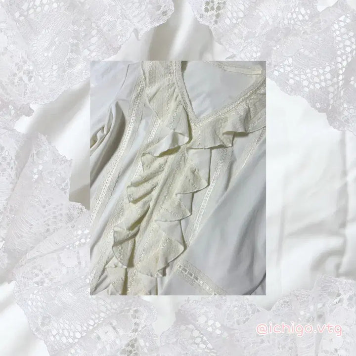 [BUNJANG] Lolita Frill Lace Blouse Long Sleeve Top / 프릴 버터크림 로리타 아이보리 프릴 레이스 블라우스 긴팔 탑 리즈리사 깔