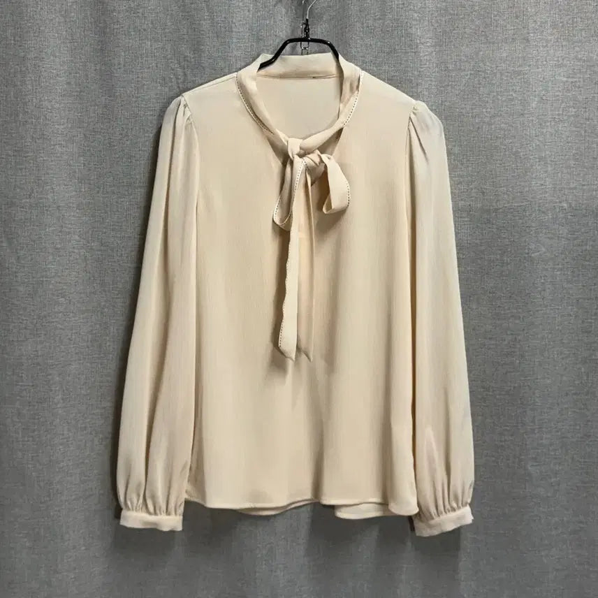 [BUNJANG] FITs Ivory Ribbon Blouse Shirt / [66] FITs 리본 여성 블라우스 아이보리 셔츠