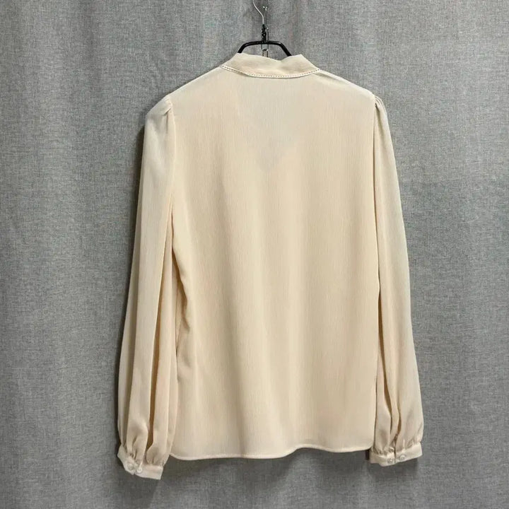 [BUNJANG] FITs Ivory Ribbon Blouse Shirt / [66] FITs 리본 여성 블라우스 아이보리 셔츠