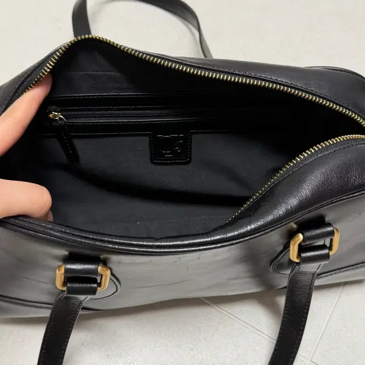 [BUNJANG] Lo61 Timeless Bowler Bag - Black / Lo61 보울러백 (timeless bowler bag black)