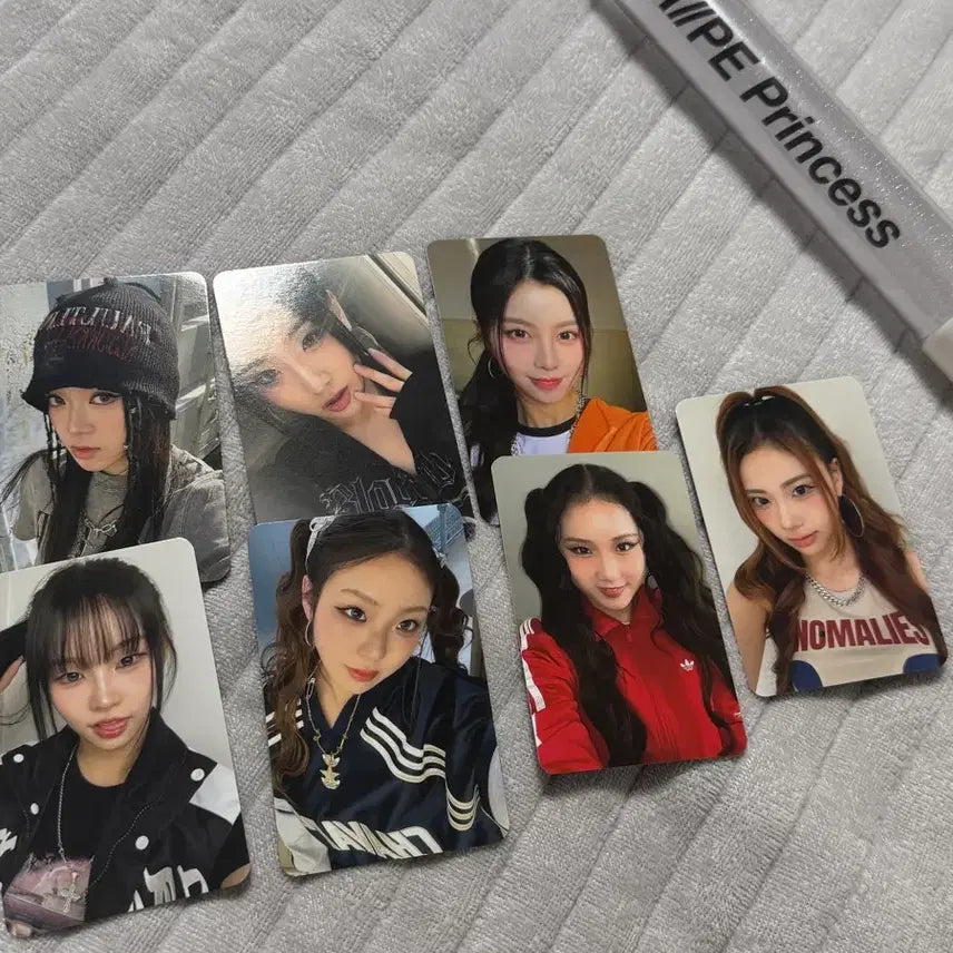 [BUNJANG] Hype Princess M Countdown Studio Photocard Lightstick Set / 하입프린세스 엠카 공방 포카 응원봉 세트