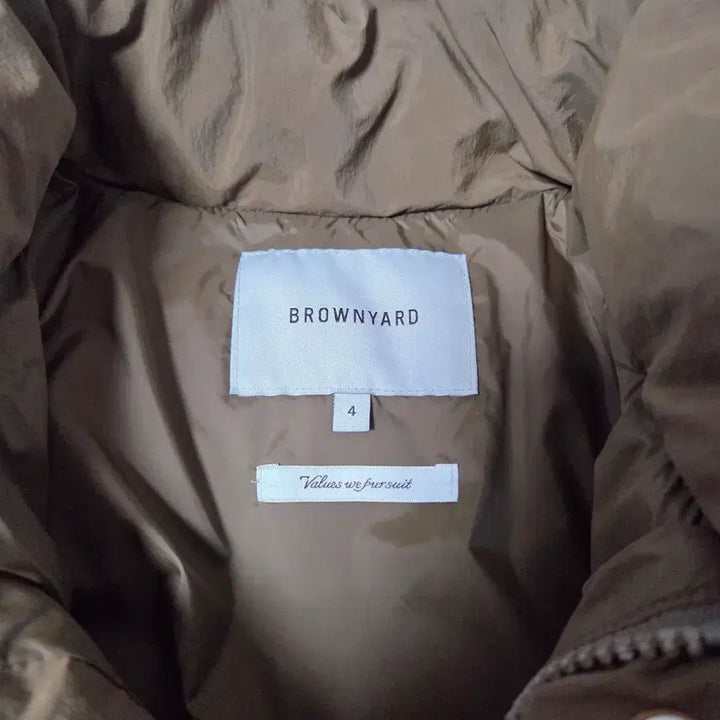 [BUNJANG] Brown Yard Puffer Down Mocha 4 (100) Goose Down Padded Parka / 브라운야드 푸퍼 다운 모카 4(100) / 구스다운 패딩 파카