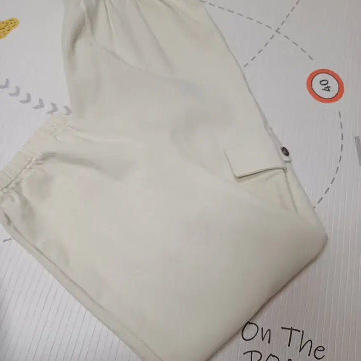 [BUNJANG] Ivory Cargo Jogger Pants / 아이보리색 여성 카고 조거팬츠