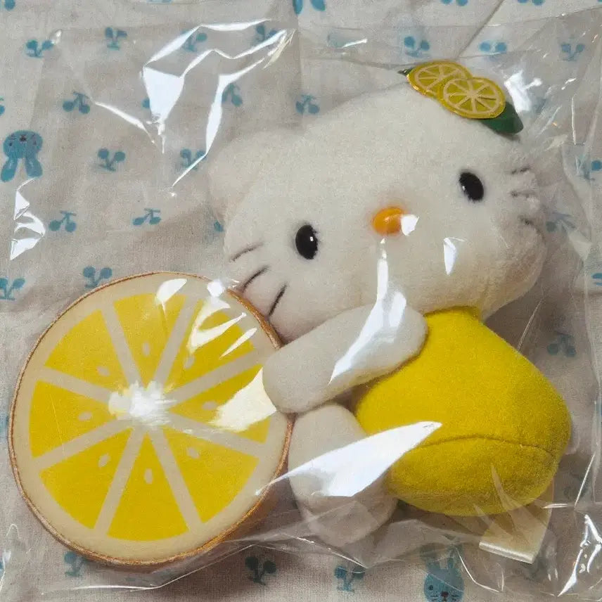 [SOLD OUT] 헬로키티 레몬 인형