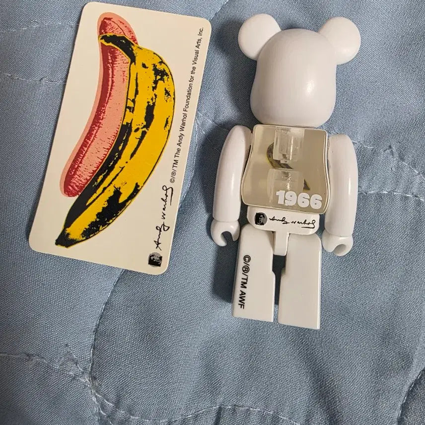 [BUNJANG] Bearbrick Andy Warhol Banana 100% / 베어브릭 앤디워홀 바나나 100%