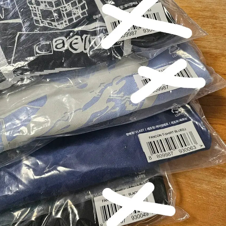 [BUNJANG] PLAVE Fan-Con w4l T-shirt Sealed / 플레이브 팬콘  티셔츠 미개봉 판매