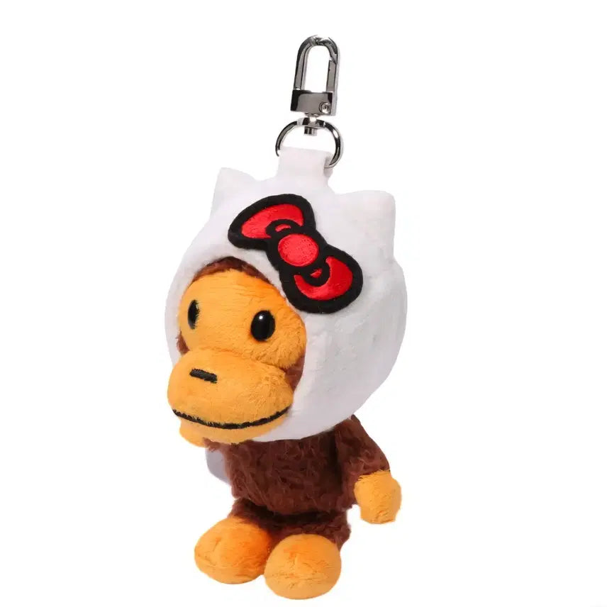[SOLD OUT] 베이프 x 산리오 캐릭터즈 플러시 인형 키체인 화이트