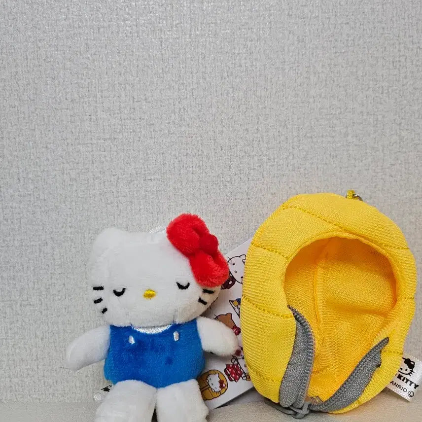 [SOLD OUT] 헬로키티 침낭 인형 키링