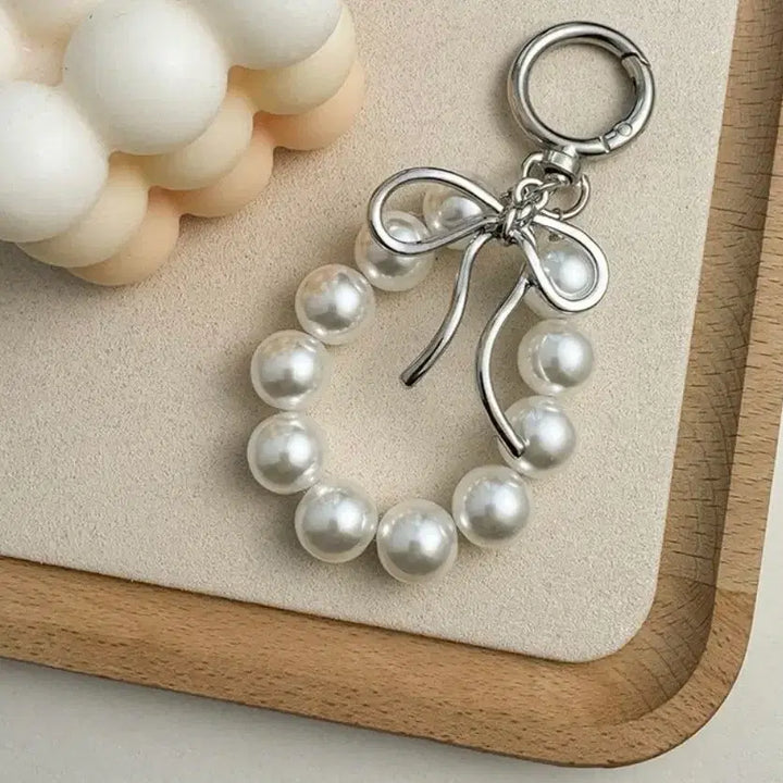 [BUNJANG] Pearl Ribbon Keyring / 진주 리본 키링(새상품)