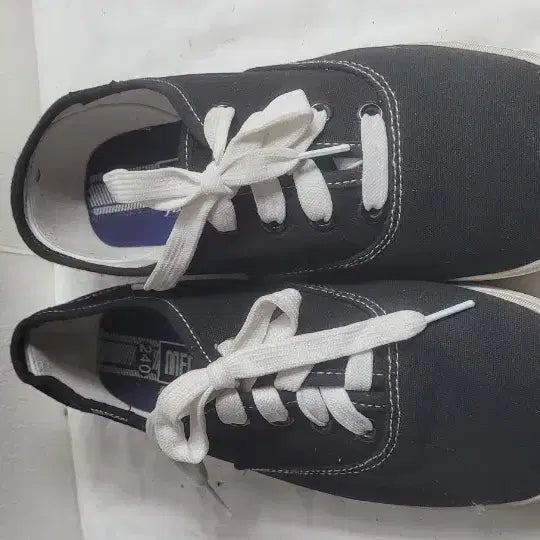[BUNJANG] Keds Style Black Low-Top Sneakers - Size 240 / 케즈 스타일 블랙 단화 스니커즈240