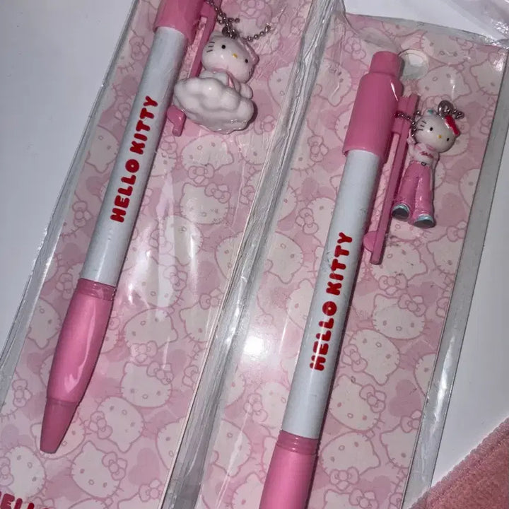 [BUNJANG] Hello Kitty 50th Anniversary Ballpoint Pen / 헬로키티 50주년 볼펜 K패션 헬로키티