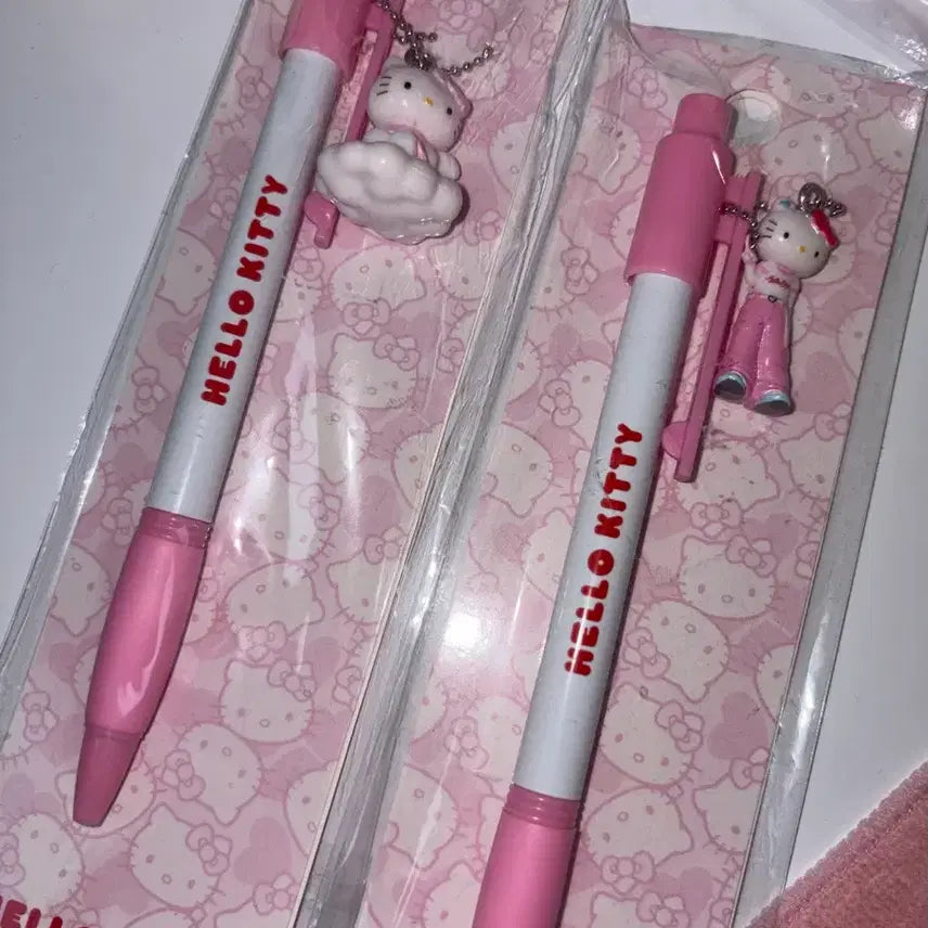 [BUNJANG] Hello Kitty 50th Anniversary Ballpoint Pen / 헬로키티 50주년 볼펜 K패션 헬로키티
