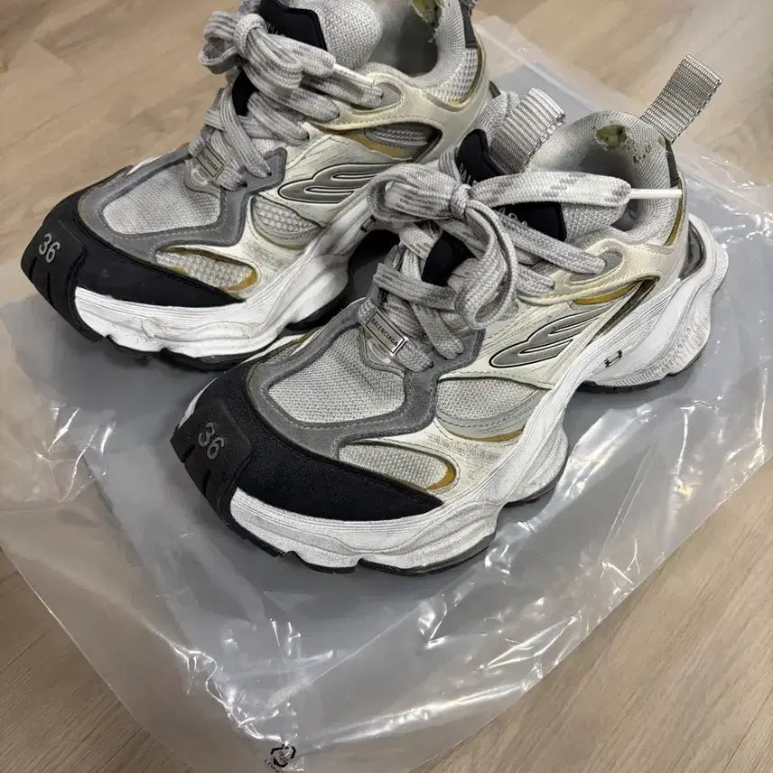 [BUNJANG] Balenciaga Cargo Sneakers (Size 36) / 판매)발렌시아가 카고 스니커즈 36