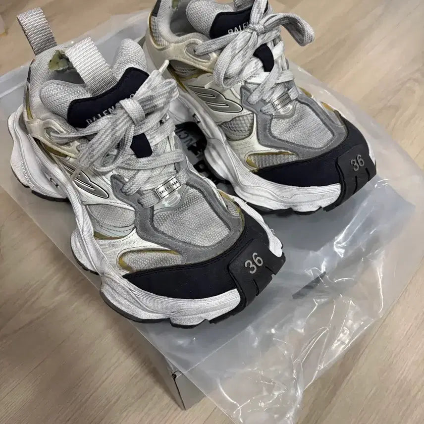 [BUNJANG] Balenciaga Cargo Sneakers (Size 36) / 판매)발렌시아가 카고 스니커즈 36