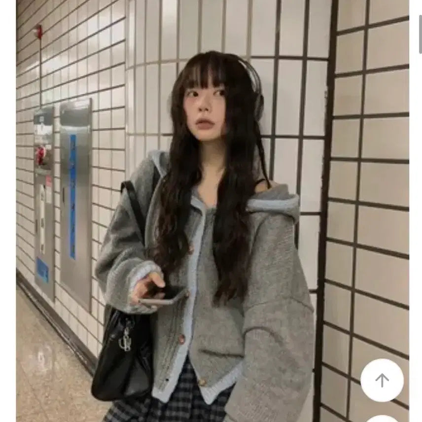 [BUNJANG] Beanbl Oversized Hoodie Cardigan Knit / 에이블리 빈블 후드 가디건 니트
