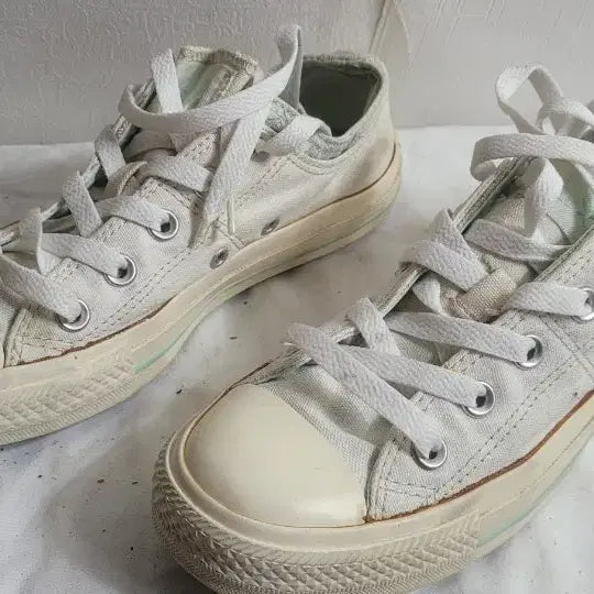 [BUNJANG] Converse Canvas Shoes Ivory Low Top Size 4 / 컨버스 캔버스화 아이보리 로우 4