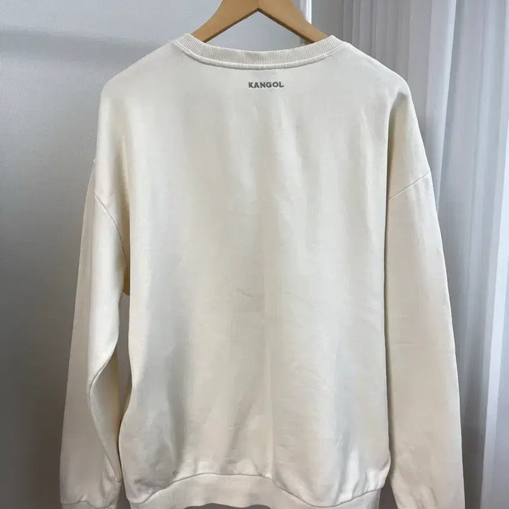 [BUNJANG] Kangol Big Logo Sweatshirt Ivory XL / 캉골 빅 로고 맨투맨 아이보리 XL