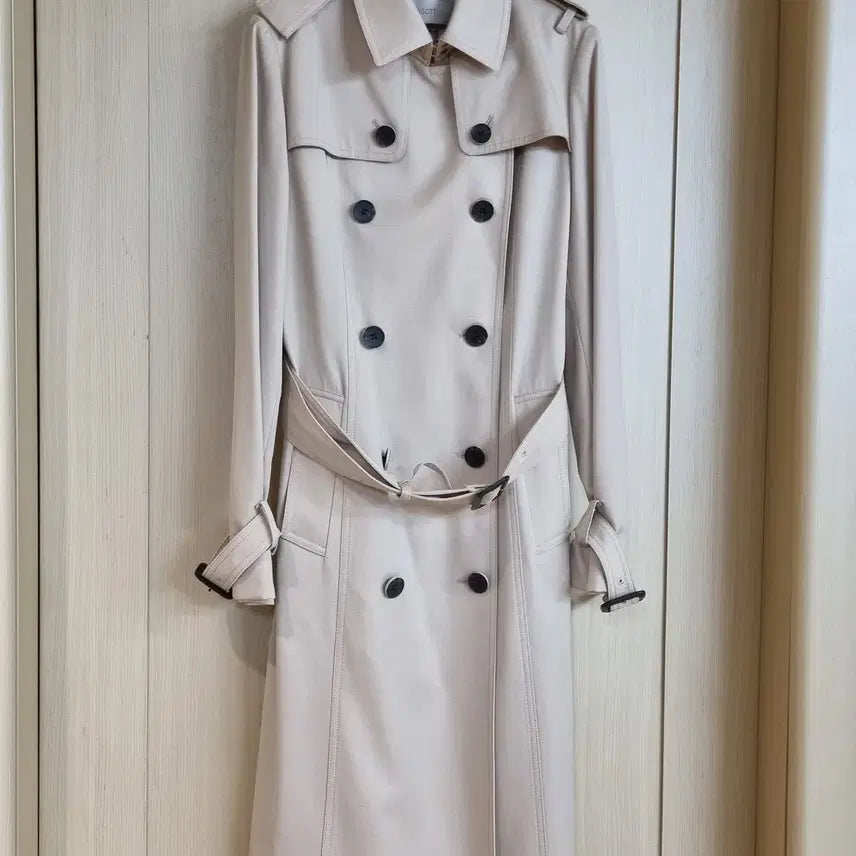[BUNJANG] JIGOTT Wool Double Slim Trench Coat Beige / JIGOTT 지고트 울 더블 슬림 트렌치코트 베이지 55 팝니다.