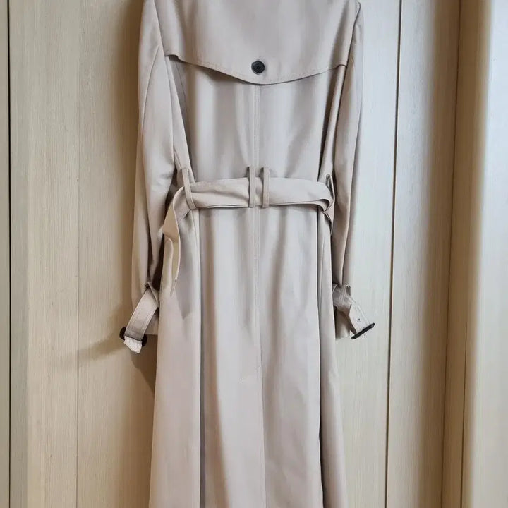 [BUNJANG] JIGOTT Wool Double Slim Trench Coat Beige / JIGOTT 지고트 울 더블 슬림 트렌치코트 베이지 55 팝니다.