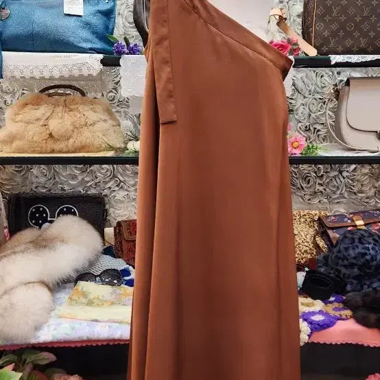 [BUNJANG] Asymmetrical Design Sleeveless Maxi Dress / 디자인 이쁜 뷔스티에 롱원피스 (55 66 77)