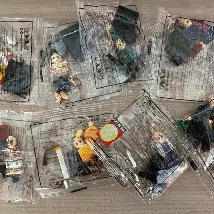 [BUNJANG] Demon Slayer LEGO Mini-Figure 8-Figure Set / 귀멸의 칼날 레고 미니피규어 8종 세트