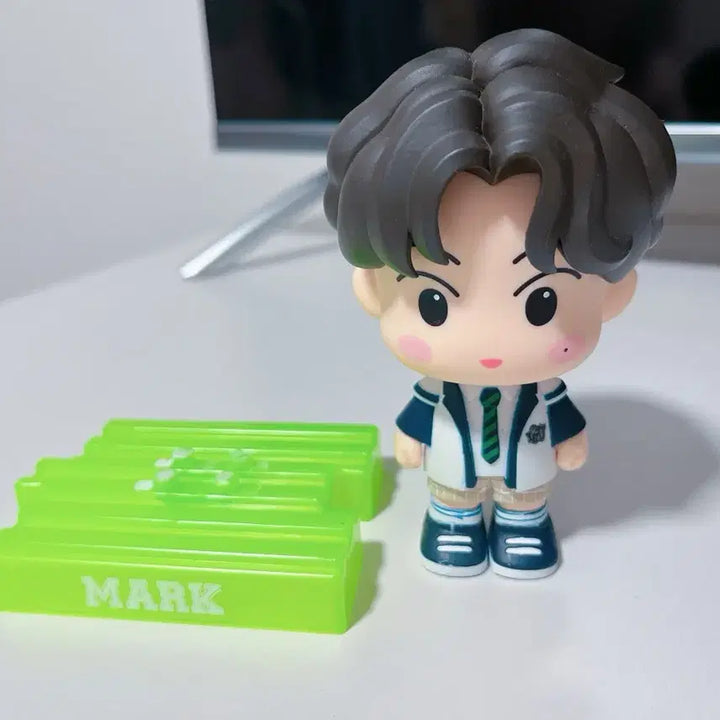 [BUNJANG] NCT Mark CGV Figure / 마크 드림 태국cgv 피규어 양도 브멜 피규어