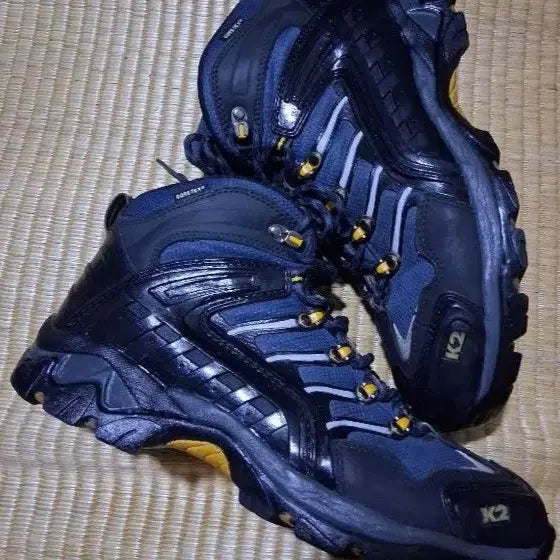 [BUNJANG] K2 Gore-Tex Mid-Top Hiking Boots / K2 고어텍스 경중등산화 260(265) 택비포함