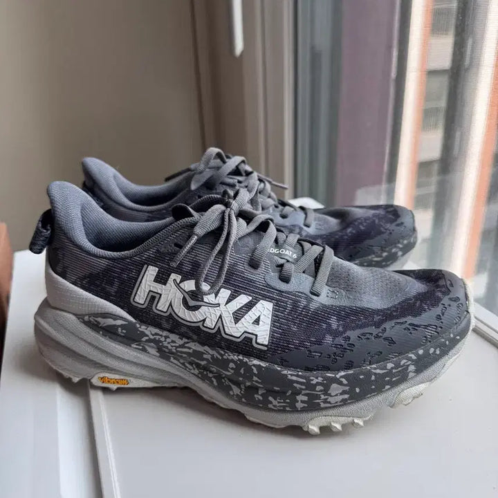 [BUNJANG] Hoka Speedgoat 6 Trail Running Shoes (Gray) - 230mm / 호카 스피드고트 6 트레일 러닝화 230