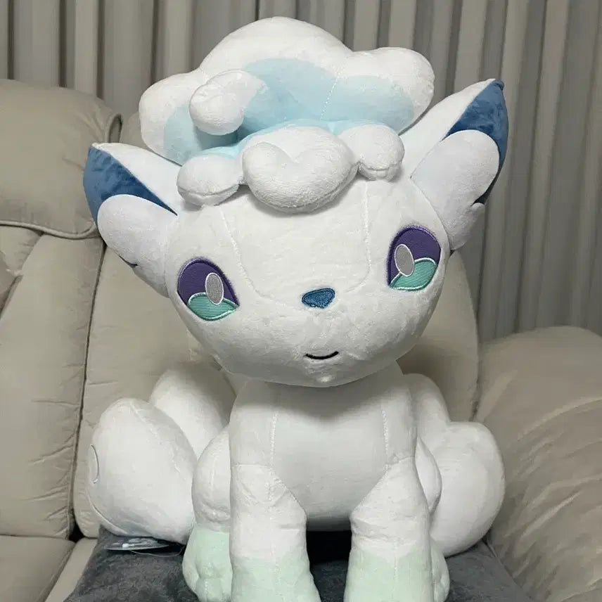 [SOLD OUT] 포켓몬스터 대형인형 알로라식스테일 인형  45cm