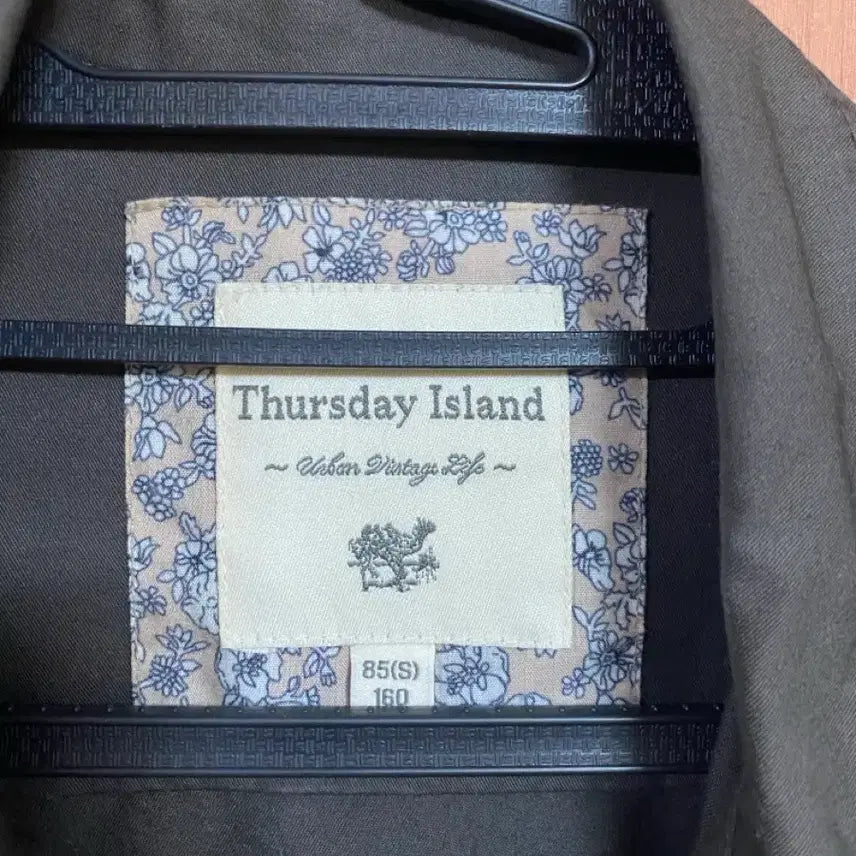 [BUNJANG] Thursday Island Fatigue Jacket (85) / [Thursday] 여성용 써스데이아일랜드 퍼티그 자켓 85사이즈