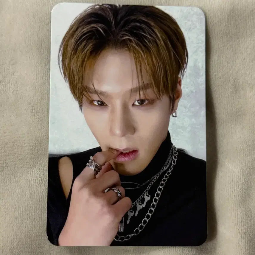 [BUNJANG] DKB Junseo Fan-Con Trading Card Photocard / 다크비 준서 팬콘 엠디 트레이딩 카드 포카