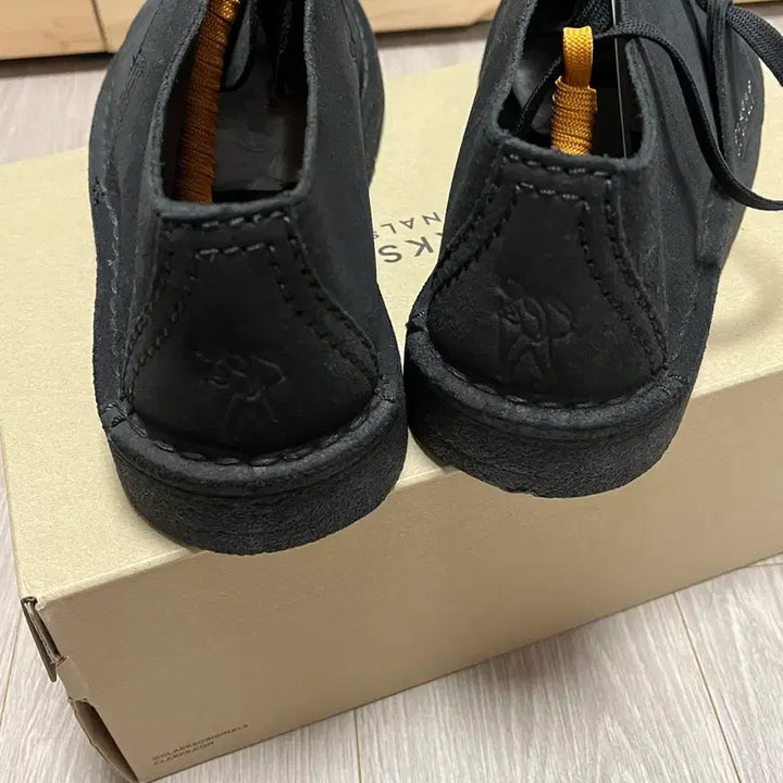 [BUNJANG] Clarks Desert Trek Black Shoes / (새상품) 클락스 데저트트랙 블랙