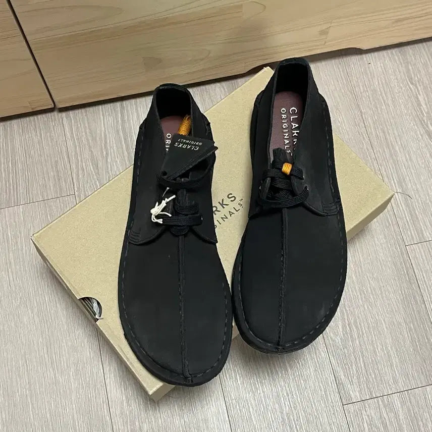 [BUNJANG] Clarks Desert Trek Black Shoes / (새상품) 클락스 데저트트랙 블랙