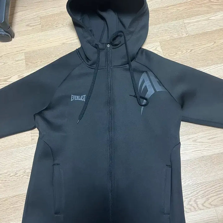 [BUNJANG] Everlast Hooded Zip-up Sweatshirt / 에버라스트 후드집업 95