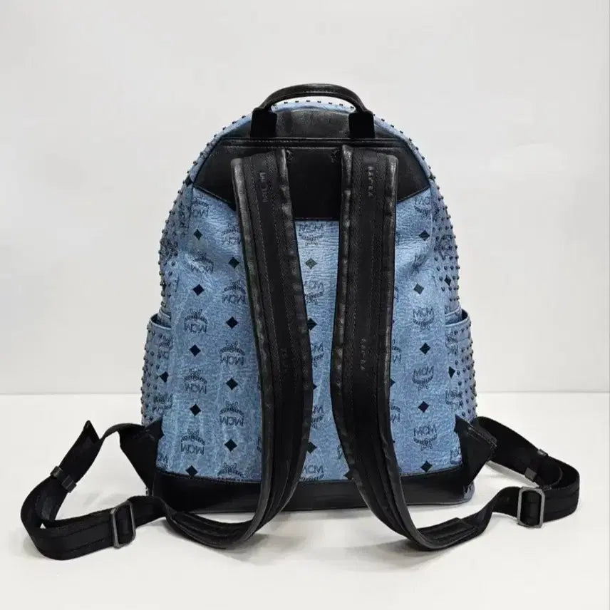 [BUNJANG] MCM Stark Special Medium Backpack / MCM 스타크 스페셜 미듐 백팩 / 블루