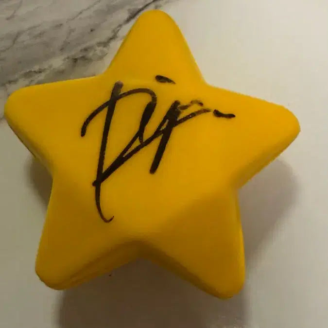 [BUNJANG] NCT WISH Ryo Signed Ball / 엔시티 위시 료 싸인볼