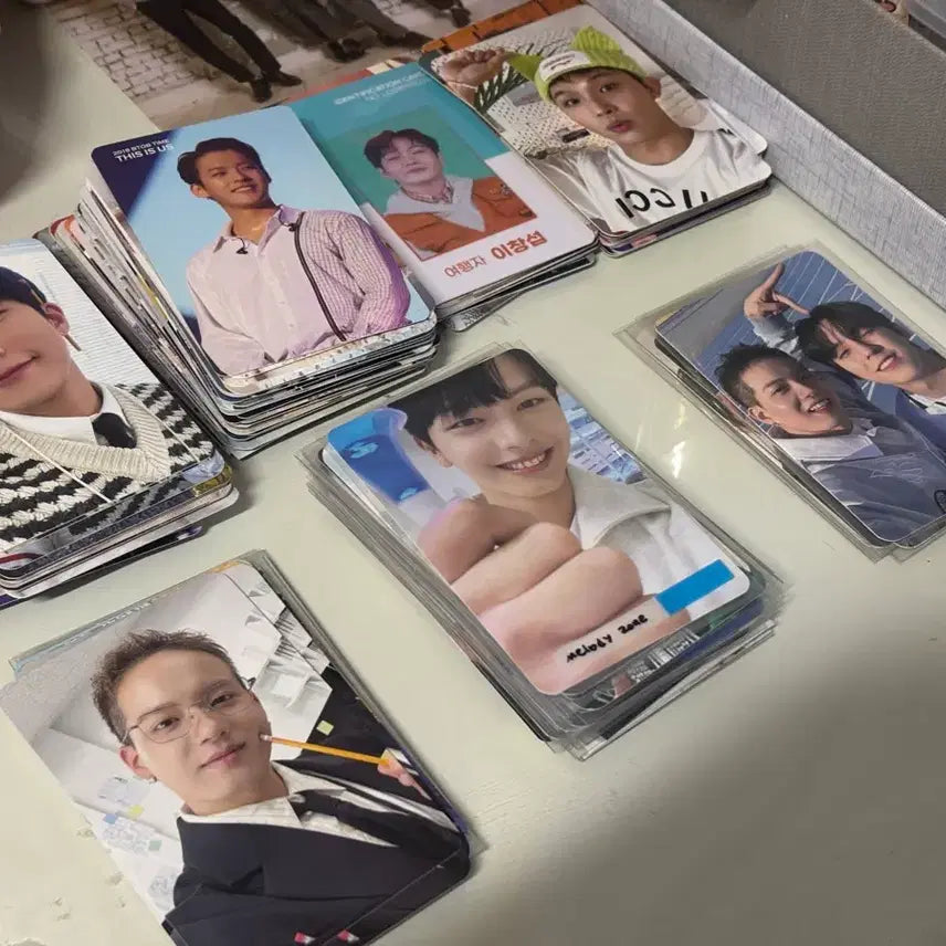 [BUNJANG] BTOB Album Goods / 비투비 앨범, 포카, 공굿 나눔 합니다