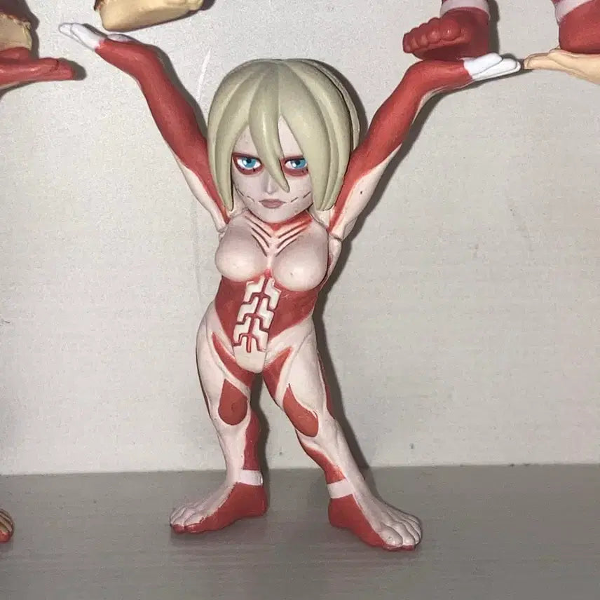 [BUNJANG] Attack on Titan Titan Transformation Pen Oki Gacha Set Figure / 전종정품)진격의 거인 거인화 펜오키 가챠 세트 고전피규어 에렌애니라이너