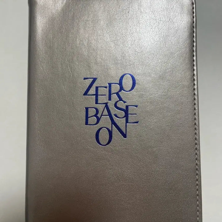[BUNJANG] ZB1 Passport Case / 제베원 여권케이스
