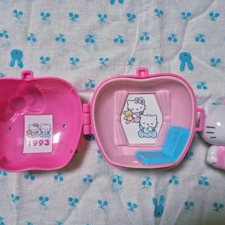 [BUNJANG] Hello Kitty 1993 Apple House McDonald&