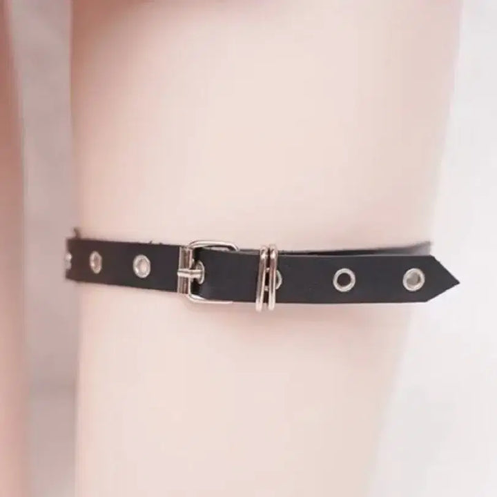 [BUNJANG] Eyelet Belt Thigh Garter Choker - Black / 아일렛 벨트 허벅지 초커 블랙