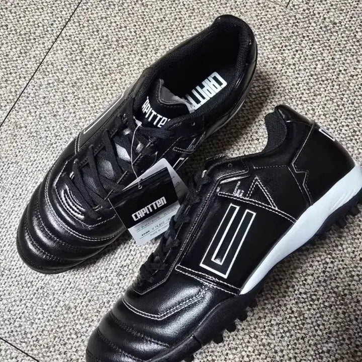 [BUNJANG] Captain One TF Futsal Shoes / (250, 280) 캐피텐 원 TF 풋살화 새제품 판매
